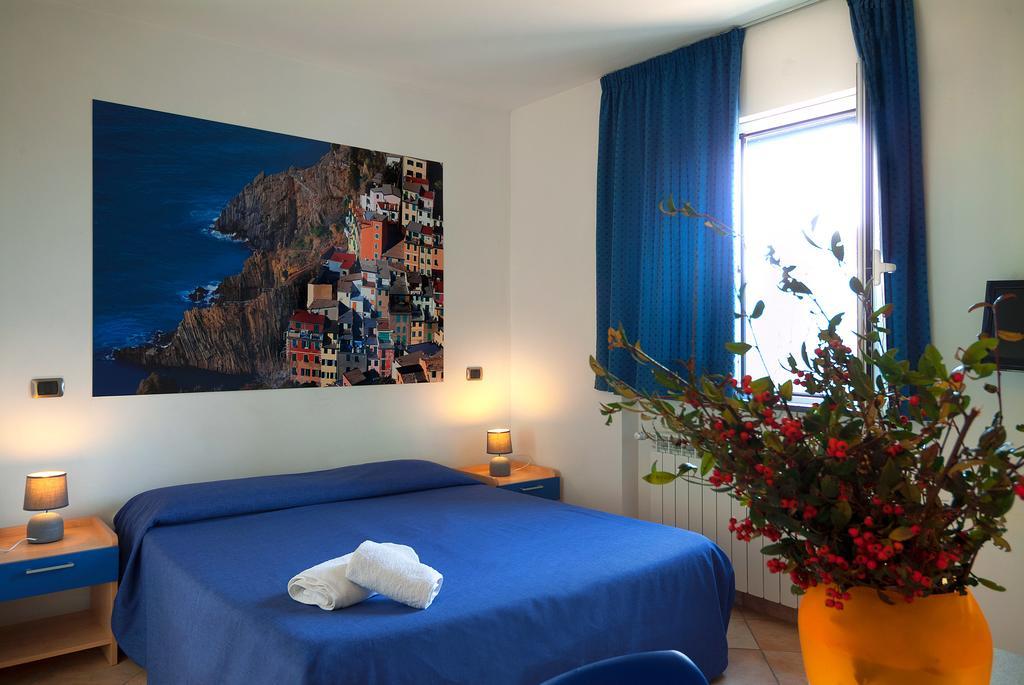 Gli Ulivi Di Montalbano Villa La Spezia Kültér fotó