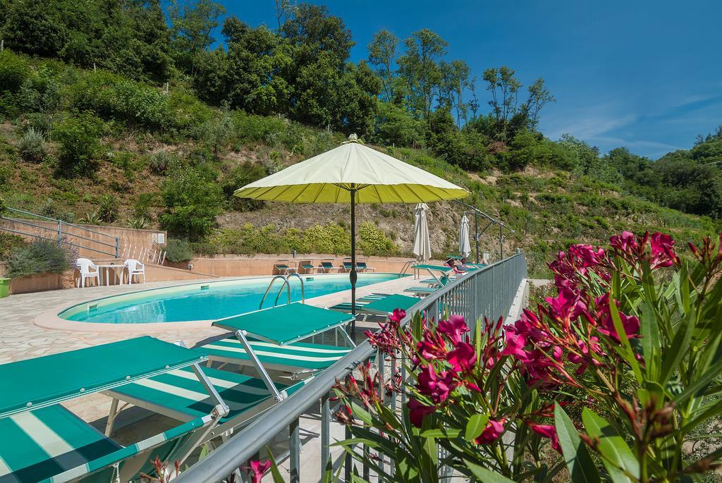 Gli Ulivi Di Montalbano Villa La Spezia Kültér fotó
